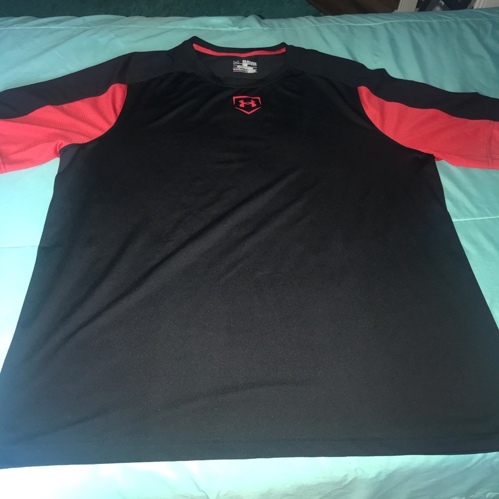 Men’s 2XL Under Armour shirt